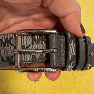 Michael Kors Gray Belt Bag with Logo , size Large , women, new